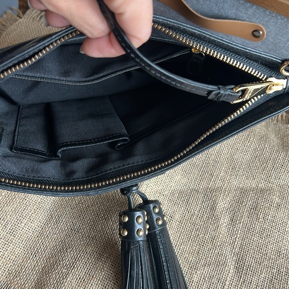 Badgley Mischka Clutch Bag - Picture 13 of 17